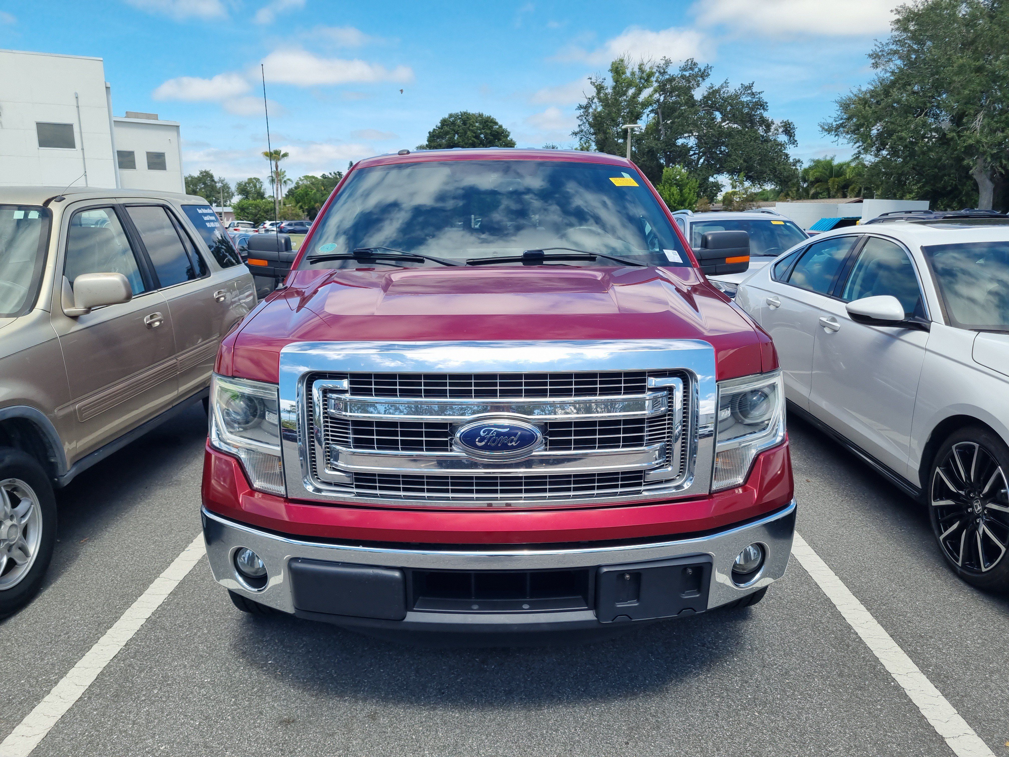 Used 2014 Ford F150 XLT w/ Equipment Group 302A Luxury RWD image 2