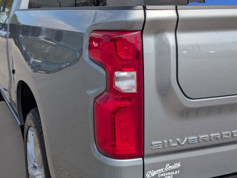 New 2026 Chevrolet Silverado 1500 High Country image 11