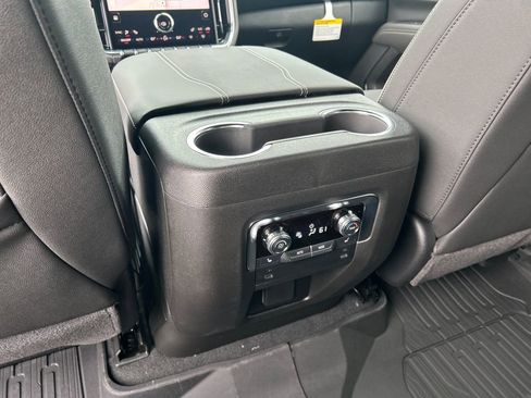 New 2026 GMC Yukon Elevation w/ LPO, Floor Liner Package AWD/4WD image 36
