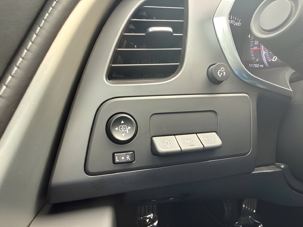 Used 2017 Chevrolet Corvette Z06 RWD image 24