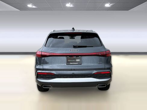 Used 2025 Audi Q5 Premium w/ Convenience Package AWD/4WD image 10