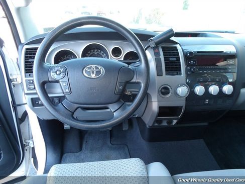 Used 2012 Toyota Tundra 4x4 Double Cab w/ Tow Pkg image 16