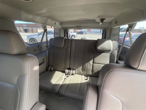 Used 2016 Chevrolet Suburban LTZ image 34