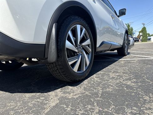 Used 2019 Nissan Murano SL AWD/4WD image 5