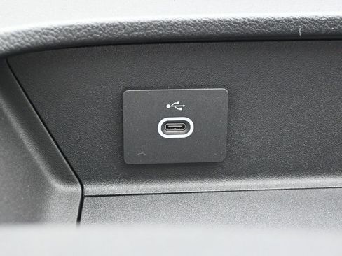 New 2026 Ford Transit 250 148 Medium Roof w/ Load Area Protection Package image 18