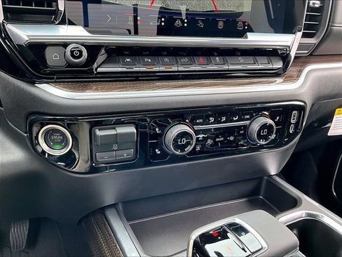 New 2026 Chevrolet Silverado 1500 LT Trail Boss w/ LT Trail Boss Premium Package AWD/4WD image 24
