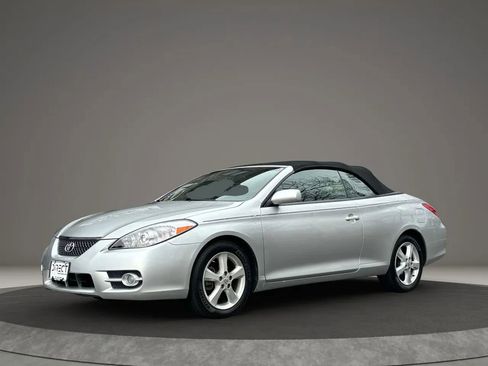 Used 2008 Toyota Solara SLE image 1