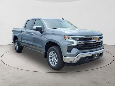 New 2026 Chevrolet Silverado 1500 LT w/ Convenience Package II AWD/4WD image 3