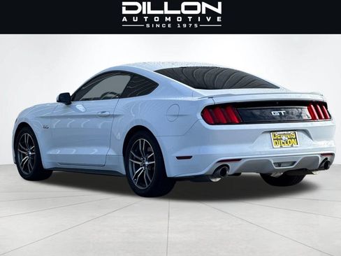 Used 2017 Ford Mustang GT RWD image 6