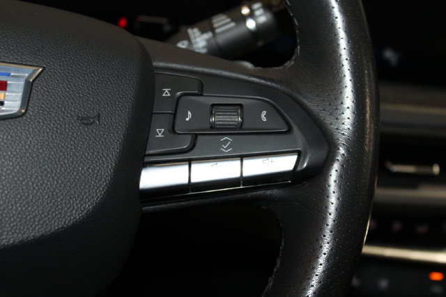 Used 2024 Cadillac XT4 Sport FWD image 23