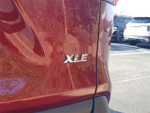 Used 2024 Toyota RAV4 XLE image 8