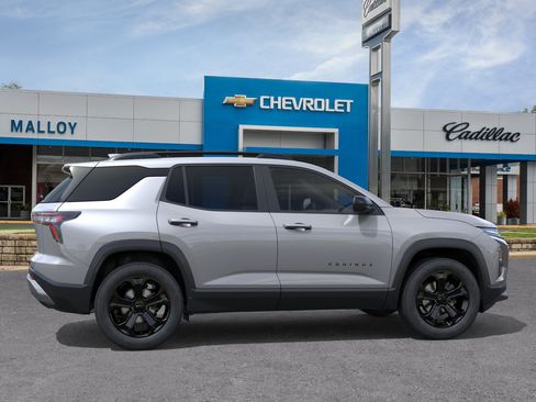 New 2026 Chevrolet Equinox LT w/ Midnight Edition AWD/4WD image 28