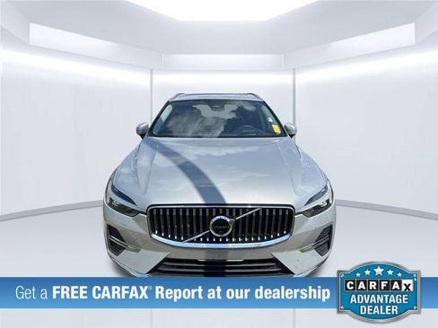 Used 2022 Volvo XC60 B6 Inscription w/ Advanced Package AWD/4WD image 3