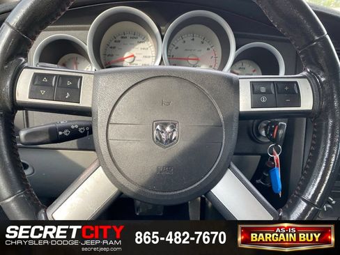 Used 2007 Dodge Charger SRT8 RWD image 18