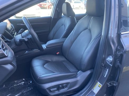 Used 2024 Toyota Camry XSE image 13