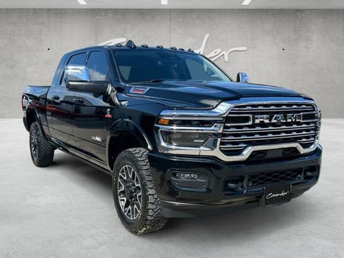 Used 2025 RAM 2500 Limited image 2