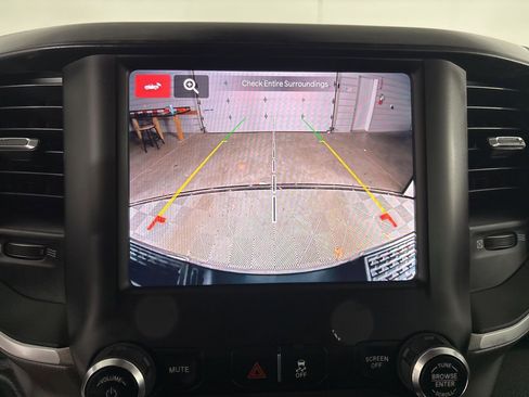 Used 2024 RAM 3500 Big Horn image 16