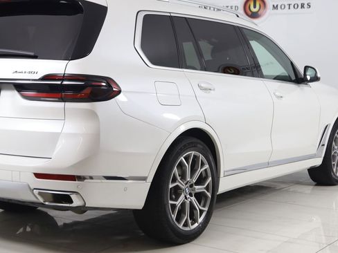 Used 2024 BMW X7 xDrive40i w/ Premium Package AWD/4WD image 49