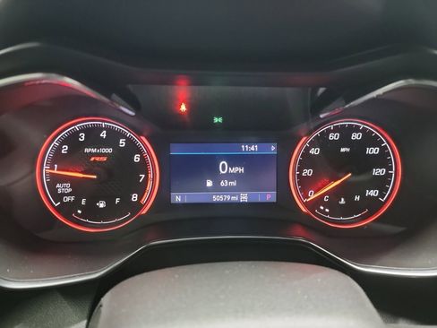 Used 2021 Chevrolet TrailBlazer RS w/ Sun and Liftgate Package image 18