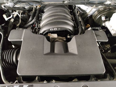 Used 2017 Chevrolet Silverado 1500 LT w/ All Star Edition image 30