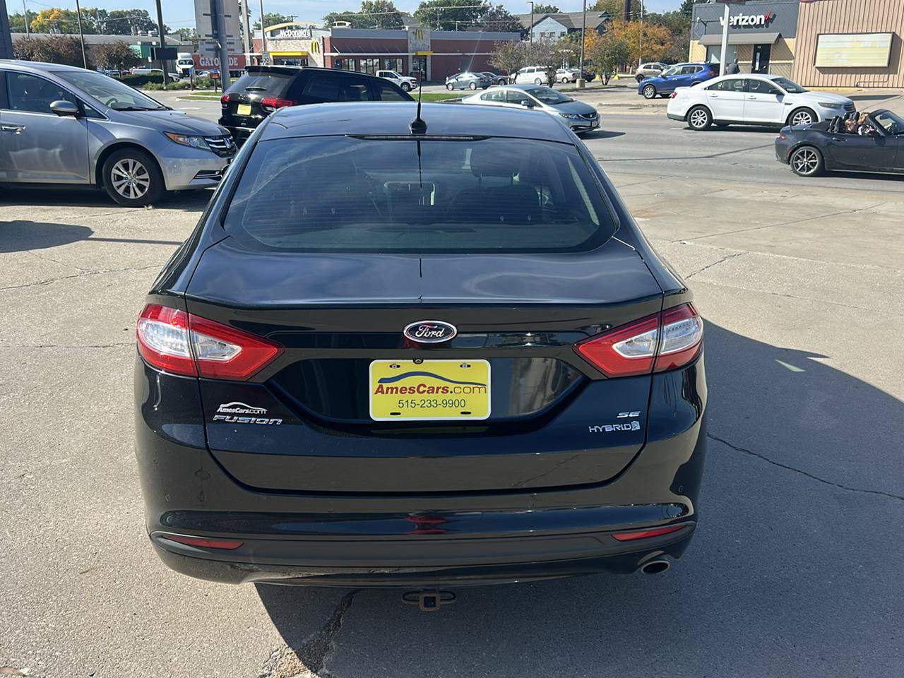 Used 2015 Ford Fusion SE w/ Equipment Group 502A FWD image 4