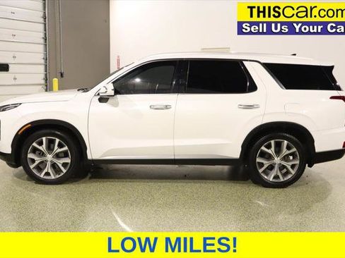 Used 2022 Hyundai Palisade SEL w/ Premium Package FWD image 4