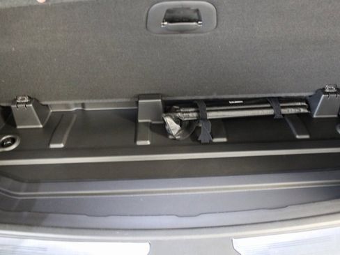 Used 2024 Cadillac Escalade Sport w/ LPO, ONYX Package image 20