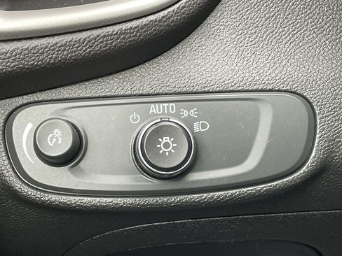 Used 2019 Chevrolet Trax LS w/ Tint and Cruise Package image 20
