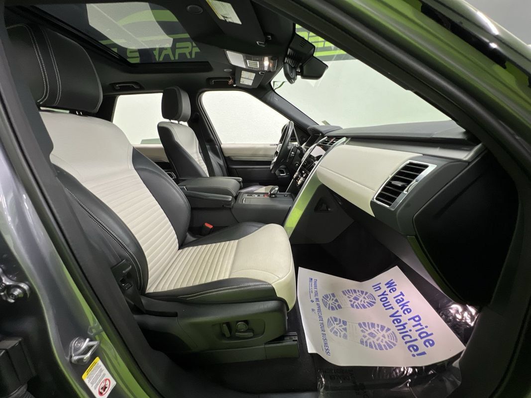 Used 2023 Land Rover Discovery S R-Dynamic AWD/4WD image 30