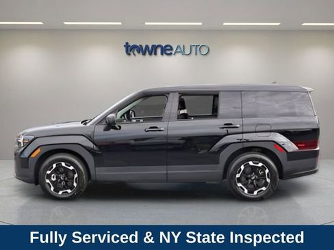 Used 2026 Hyundai Santa Fe SE AWD/4WD image 2
