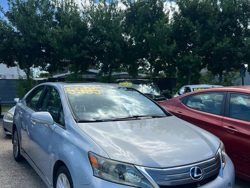 Used 2010 Lexus HS 250h FWD image 2