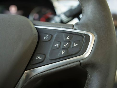 Used 2023 Chevrolet Malibu LT FWD image 7