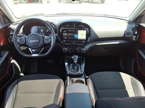 Certified 2023 Kia Soul GT-Line FWD image 16
