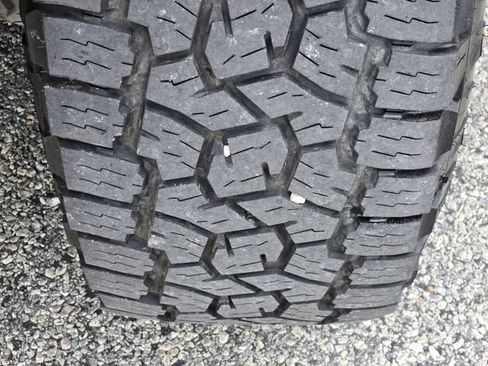 Certified 2023 Ford F150 Raptor w/ Blue Interior Package AWD/4WD image 11