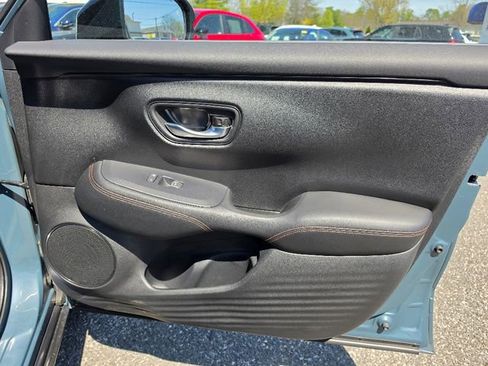 Used 2024 Honda HR-V Sport image 10