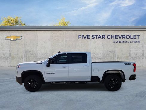 Used 2025 Chevrolet Silverado 2500 LT w/ Trail Boss Package AWD/4WD image 5