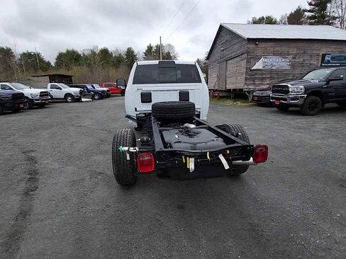 New 2024 RAM 3500 SLT w/ Quick Order Package 2YG SLT image 7