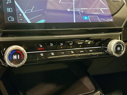 New 2027 Chevrolet Bolt LT w/ Comfort Package FWD image 19