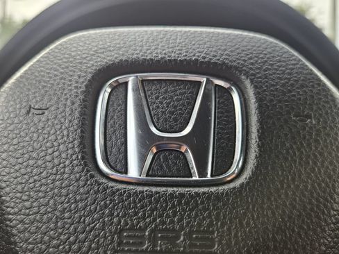 Certified 2025 Honda Civic Sport image 26