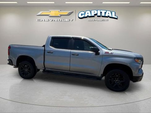 Used 2024 Chevrolet Silverado 1500 Custom Trail Boss AWD/4WD image 6