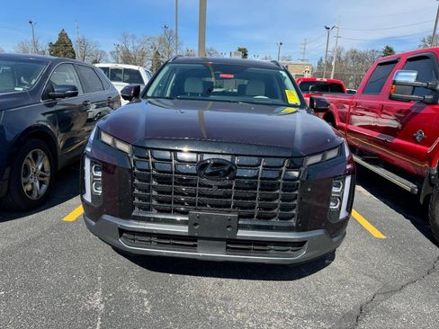 Used 2023 Hyundai Palisade Limited w/ Cargo Package image 7