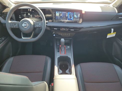New 2026 Nissan Kicks SR FWD image 7