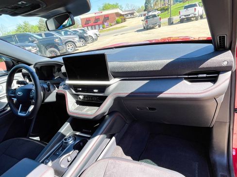 Used 2025 Ford Explorer ST w/ Sun And Sound Package AWD/4WD image 9
