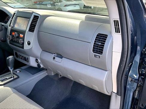 Certified 2020 Nissan Frontier SV image 18