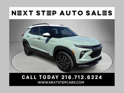 Used 2025 Chevrolet TrailBlazer ACTIV AWD/4WD image 1