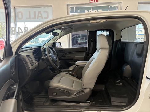 Used 2017 Chevrolet Colorado 2WD Extended Cab image 13