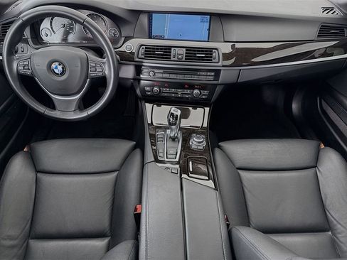 Used 2012 BMW 550i Sedan image 25