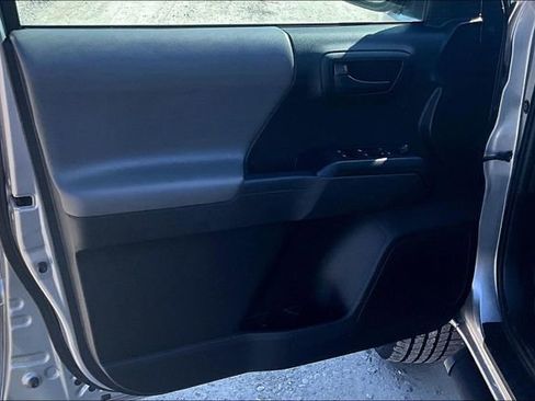 Used 2021 Toyota Tacoma SR w/ SR Convenience Package RWD image 22