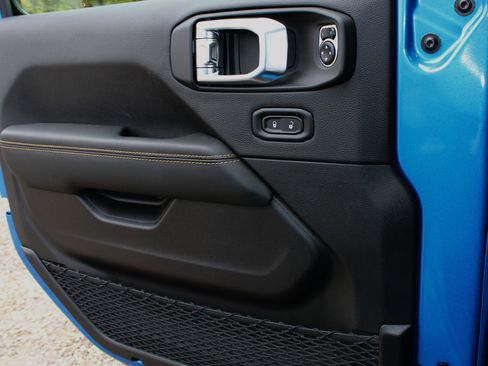 New 2026 Jeep Wrangler Unlimited Sahara image 16