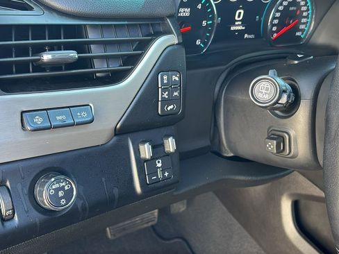 Used 2019 GMC Yukon XL Denali w/ Denali Ultimate Package image 29